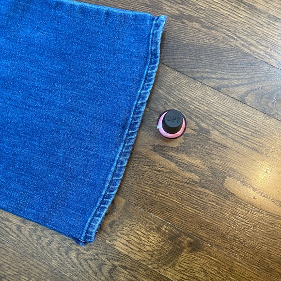 Old Navy High-Waisted Wow Wide-Leg Jeans for Women - Picture 5 of 5